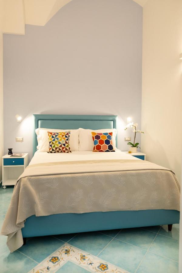 Grecale - Amazing Apartment With Patio And Sea View Maiori Kültér fotó