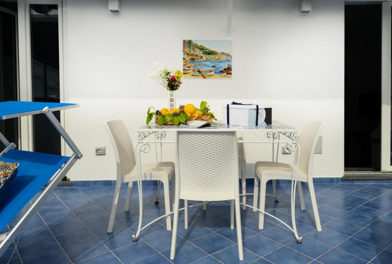 Grecale - Amazing Apartment With Patio And Sea View Maiori Kültér fotó
